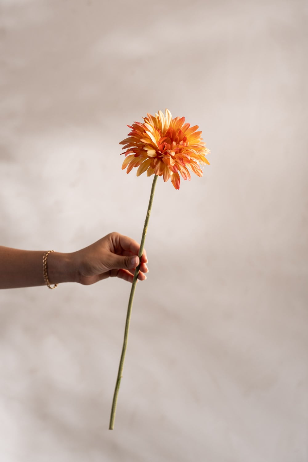 Kunstig oransje Gerbera 55 cm