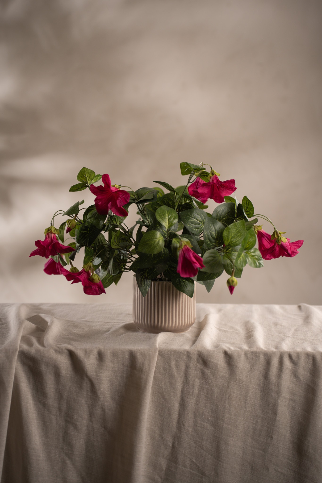 Kunstig fuksia Petunia 30 cm