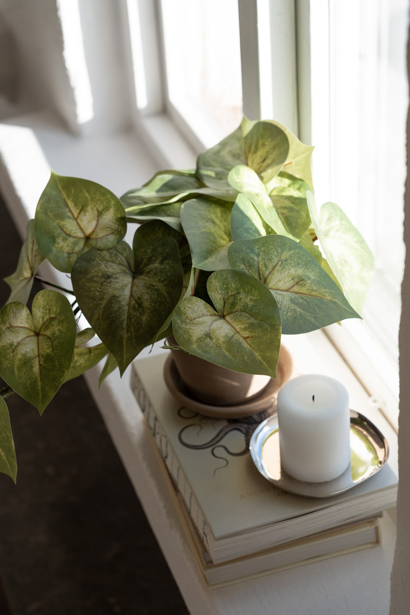 Kunstig grønn Caladium 20 cm