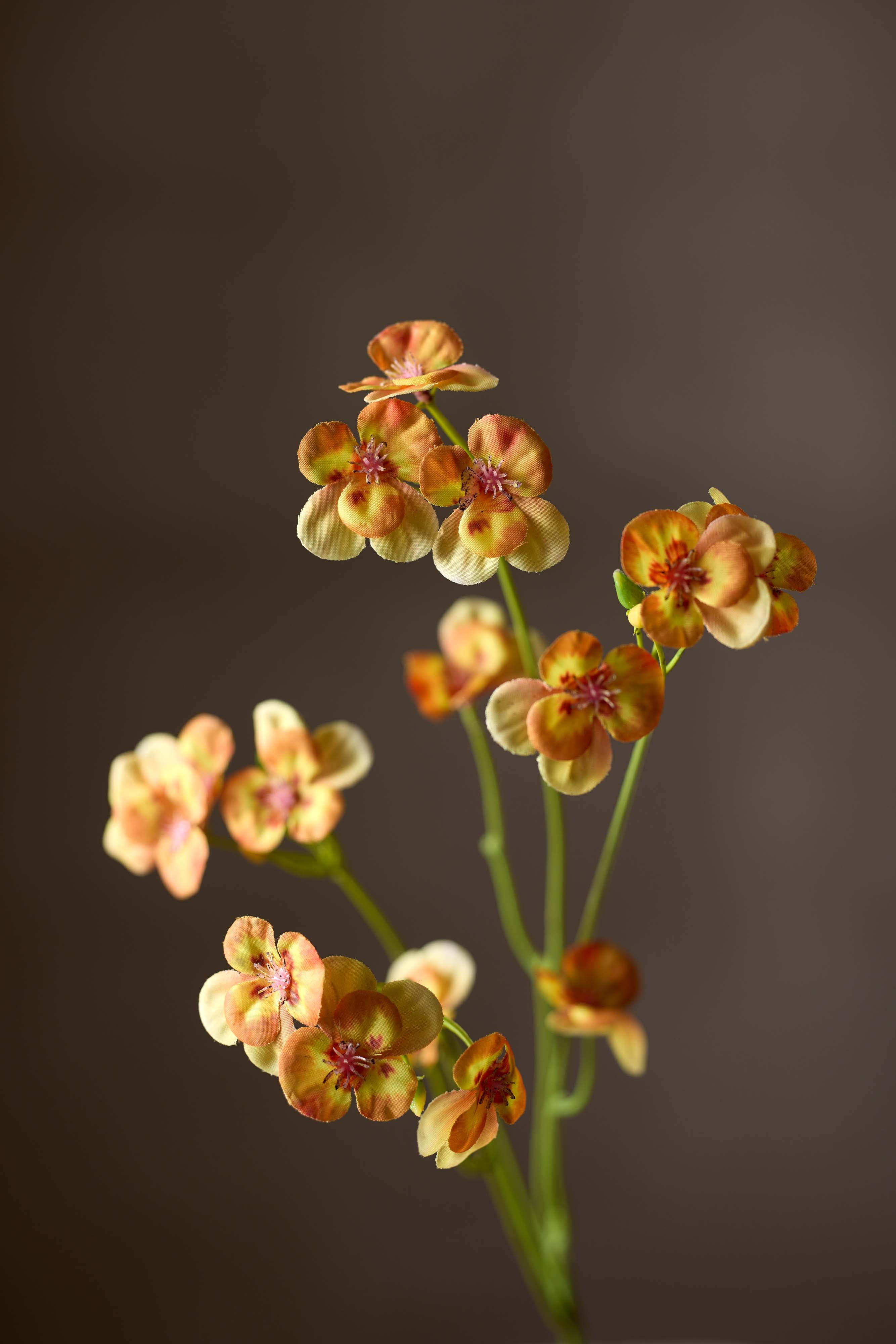 Kunstig oransje Stemorsblomst 63 cm