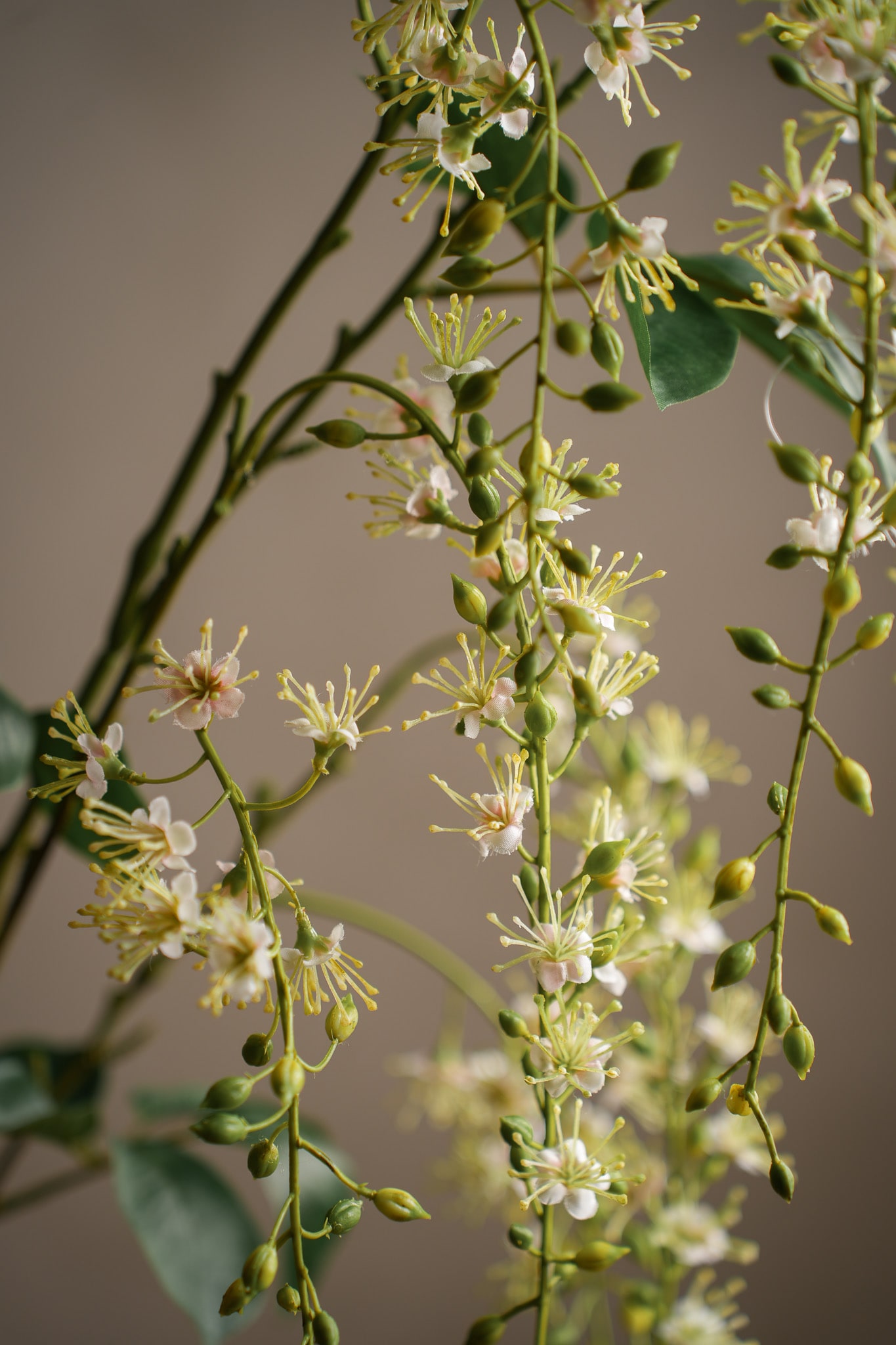 Kunstig flerfarget Blomsterkvist 130 cm