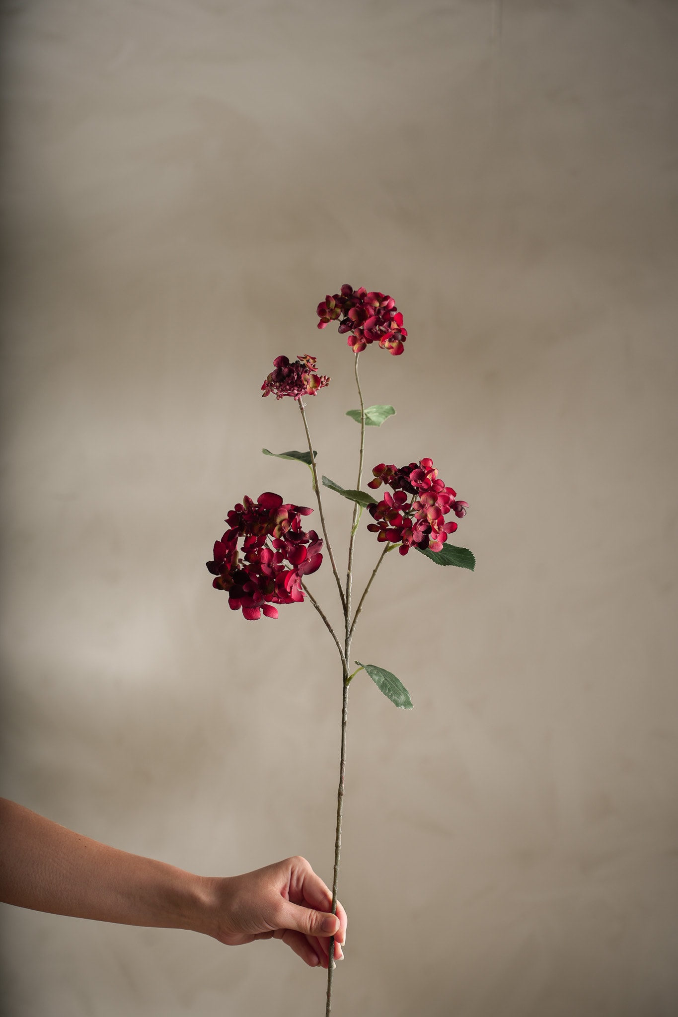 Kunstig rød Hortensia 80 cm