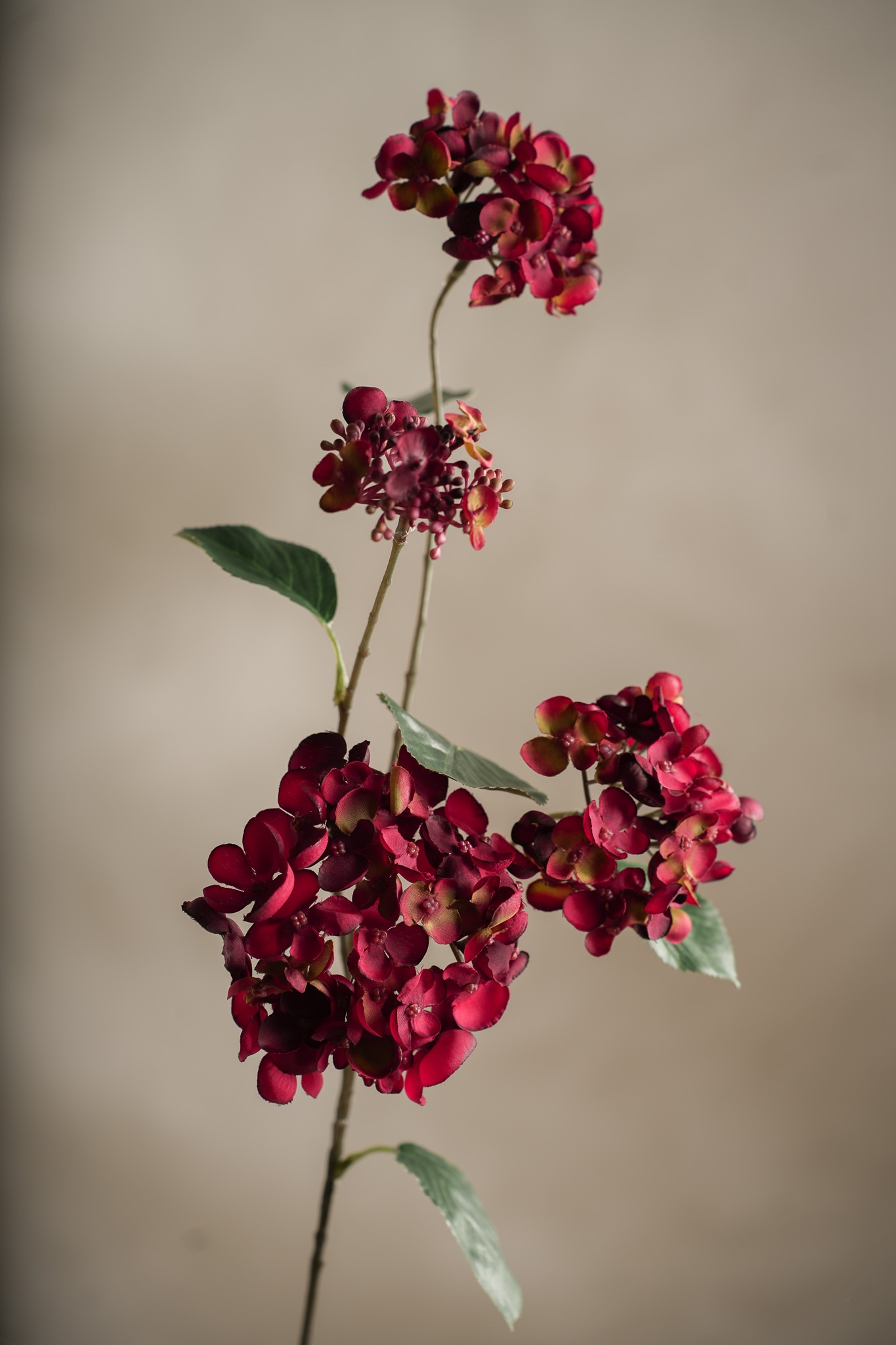 Kunstig rød Hortensia 80 cm