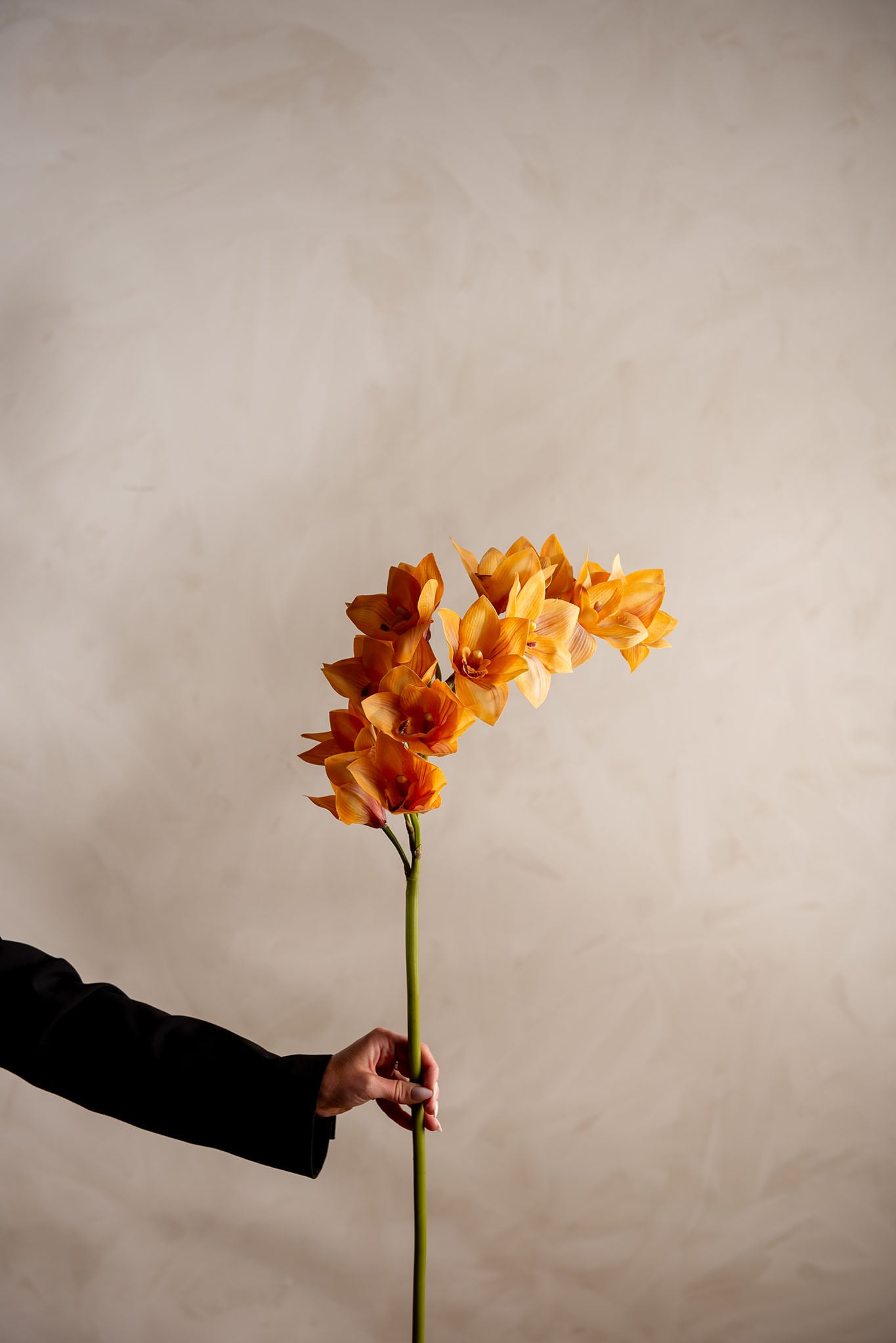 Kunstig oransje Cymbidium 110 cm