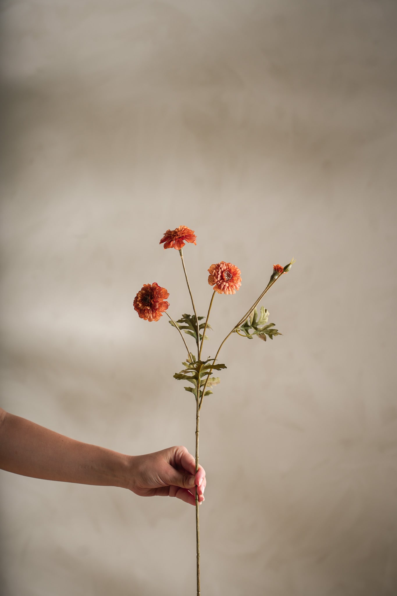 Kunstig brun Tagetes 55 cm