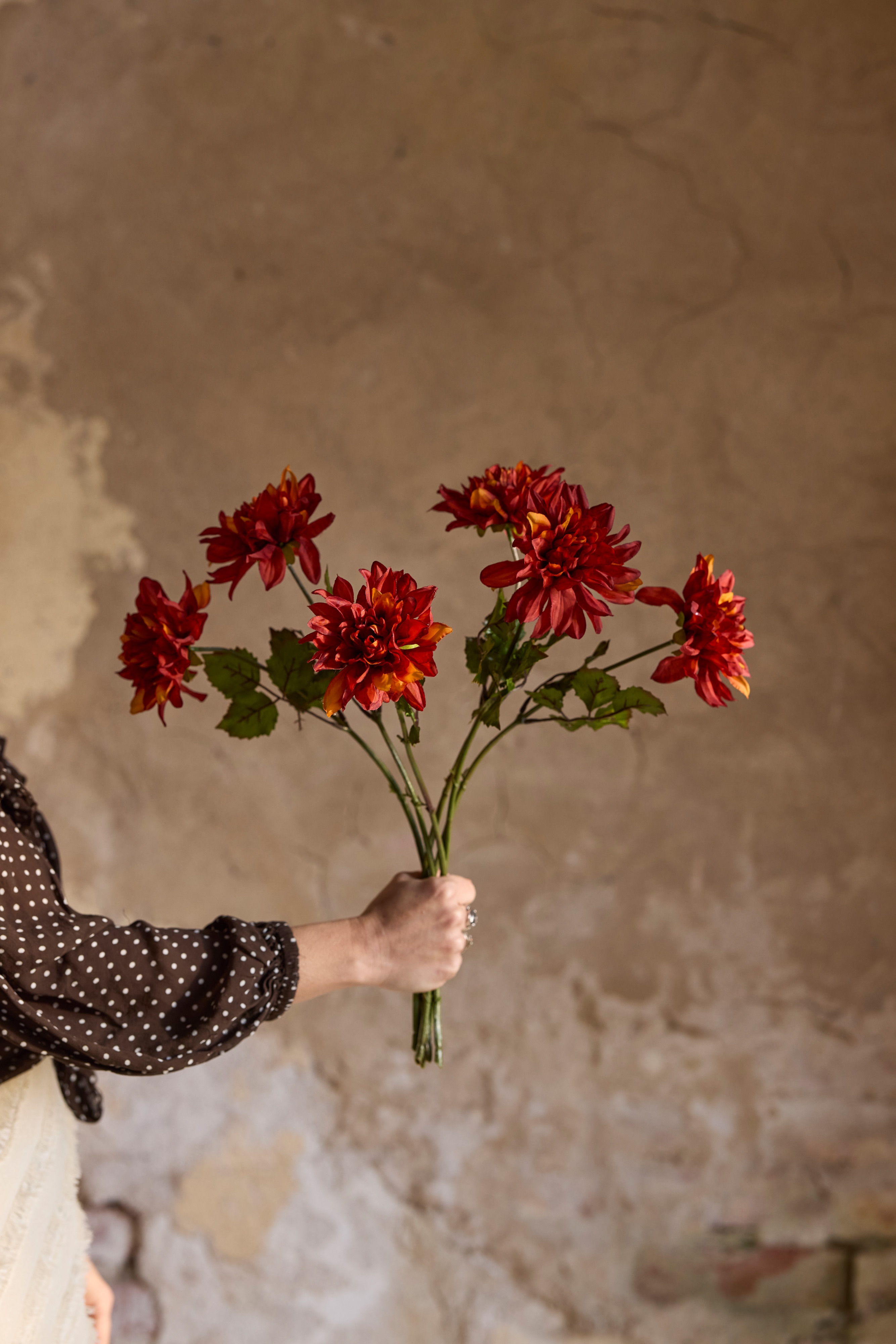 Kunstig oransje Dahlia 45cm