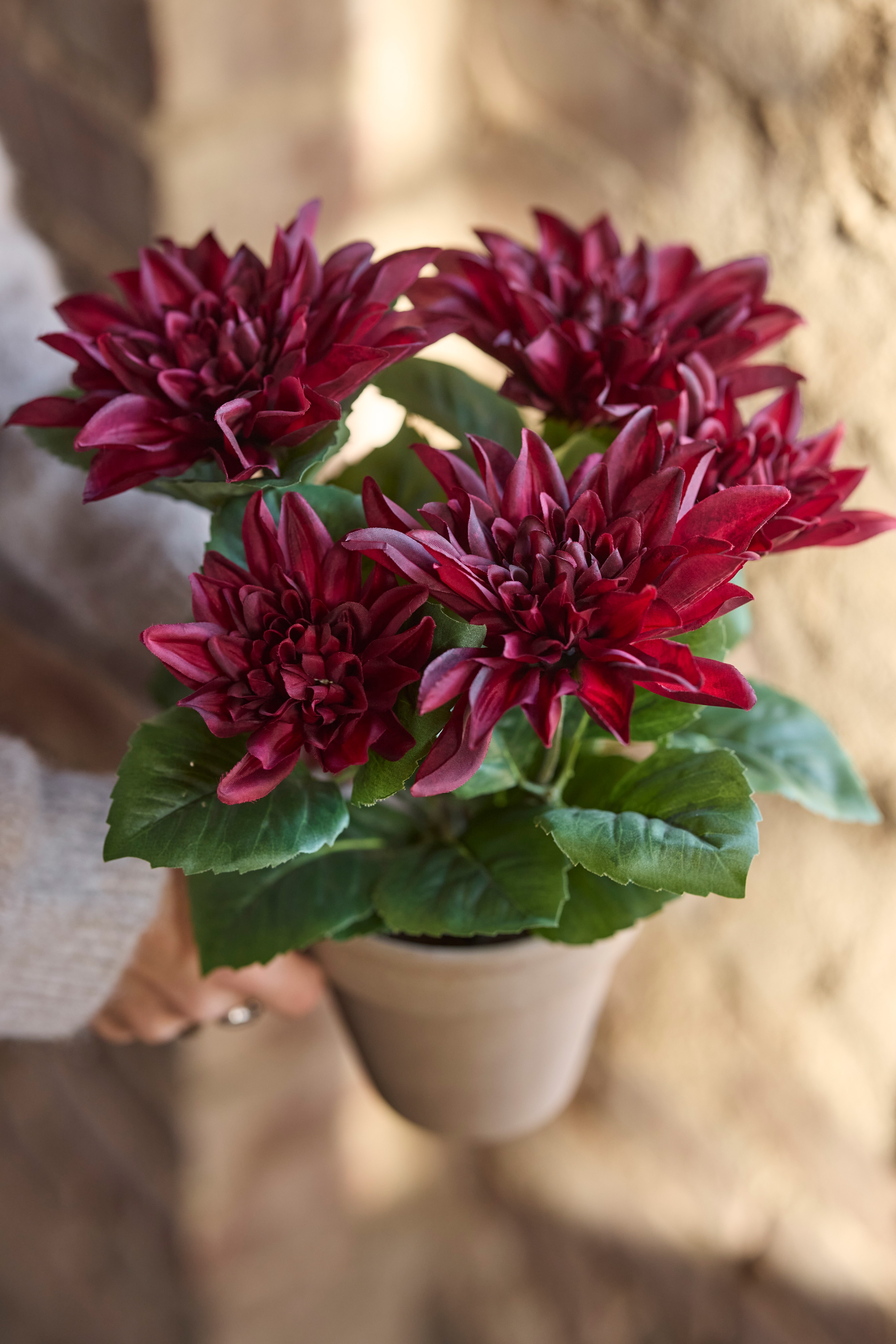 Kunstig rød Dahlia 30cm
