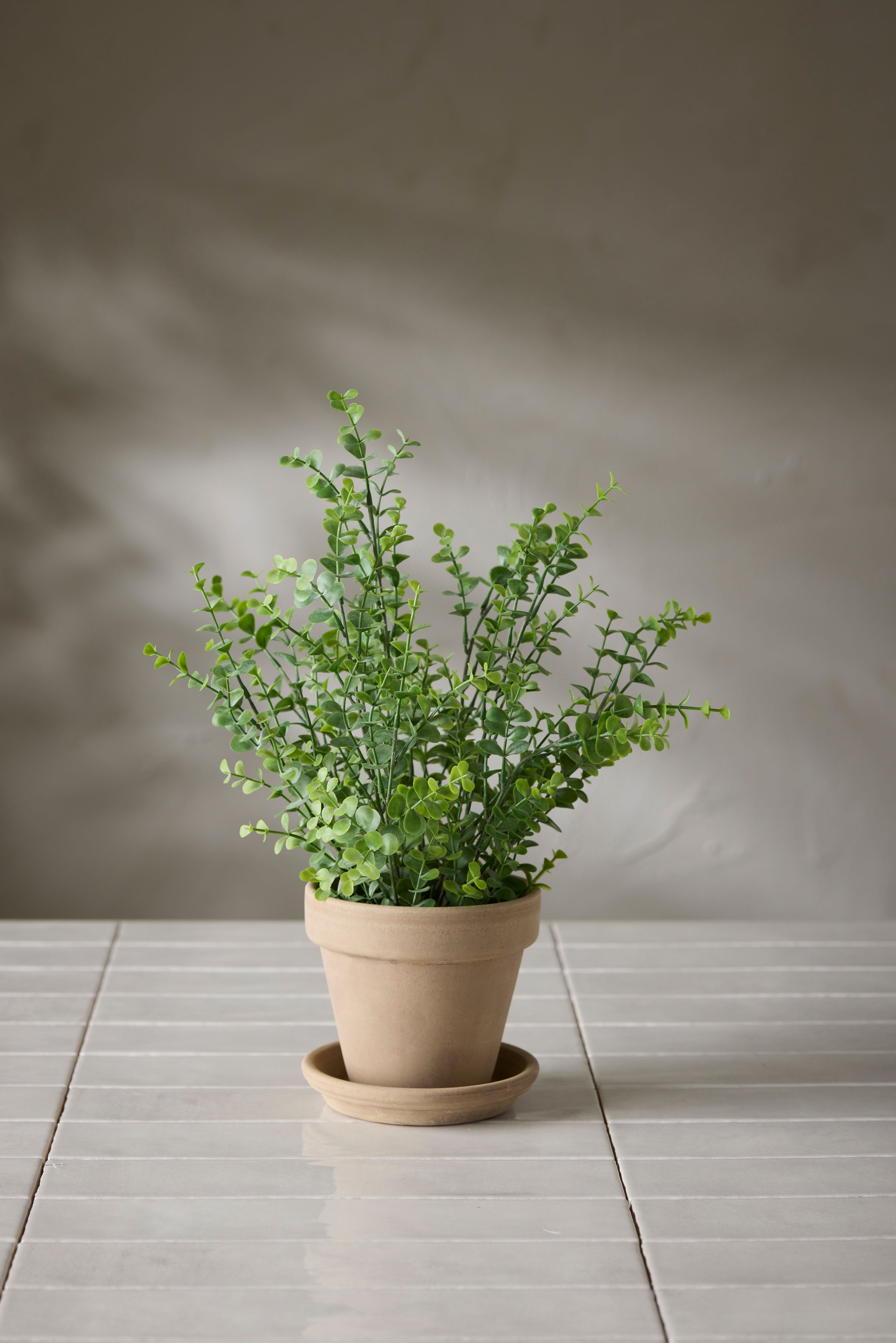 Kunstig grønn eukalyptus 40 cm