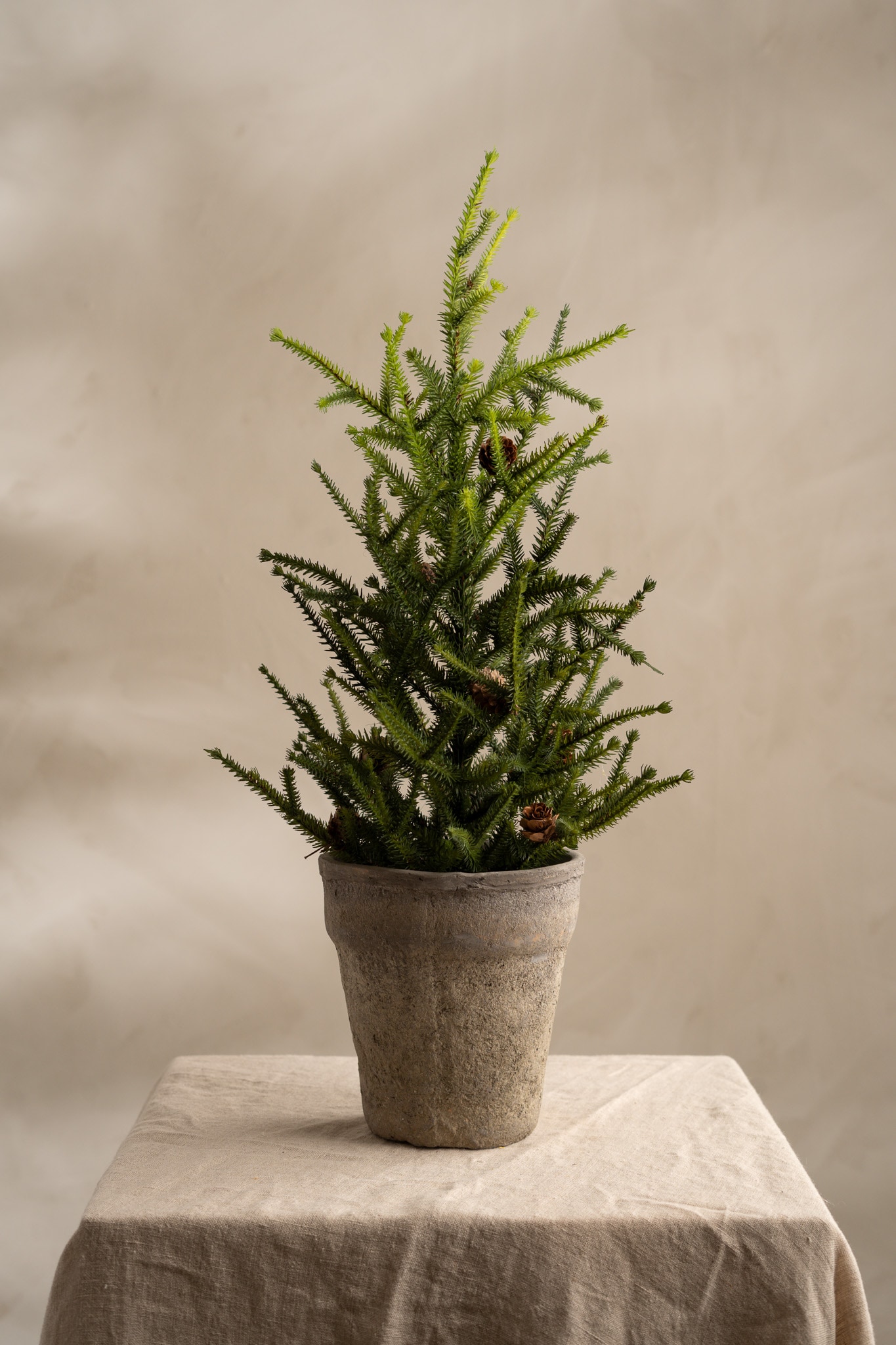 Kunstig grønn Gran 55 cm